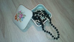 White-Black Very Long Pearl Bracelet + Gift Faceted Black Glass Bracelet