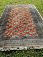 Pakisztáni Bokhara kézi csomózású szőnyeg.300x193cm