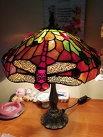 Tiffany szitakötős asztali lámpa 