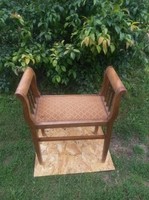 Szecessziós, antik  etrüszk- szófa -ülőke 