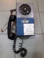 Pénzbedobós telefon régi 100.000 forint