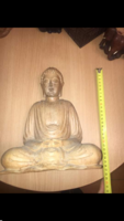 Kézzel faragott Buddha szobor