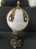 Káprázatos francia vintage asztali lámpa gyönyörű fém díszítéssel