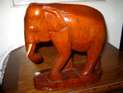Elefánt faragott  fa elefánt  figura