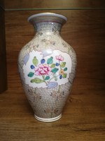 Large vase with cubash pattern from Herend