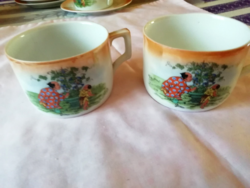 Antik Zsolnay porcelán jelenetes, gésás teás csésze párban 