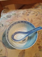 Kínai kis tányér porcelán kanállal 