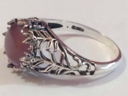 925-s töltött ezüst gyűrű, lila kristállyal