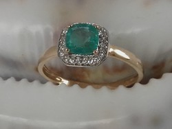 Certified gold ring, natural emerald ca 0.90 ct - sapphire 22 pcs approx. 0.12 Ct.