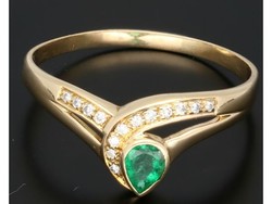 Briliáns smaragd 18 karátos arany gyűrű