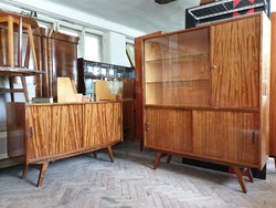 Régi retro mid century komód sideboard tolóajtós vitrin alacsony szekrény