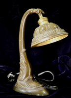 Szecessziós bronz asztali lámpa eredeti porcelán foglalattal 