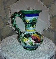 Kerámia, olasz mázas- vésett korsó,...váza.