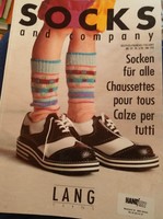 Socks and company, német nyelvű, kreatív hobbi, leszamolhato rajzokkal, zoknik kézzel kötve, ajánlj!
