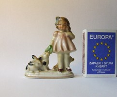 Régi, jelzett Bertram porcelán kislány figura nyuszikákkal-mini méretű