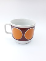 Zsolnay retro porcelán geometrikus bögre - narancssárga pöttyös bordó alapon