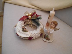 Karácsonyi koszorú 21 cm + kerámia angyal 14 cm