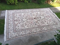 Csodaszép, selyemkontúros, egyedi, iráni Nain szőnyeg