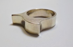 Modern 925-ös  ezüst gyűrű 