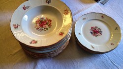 18 db-os Thun virágos csodaszép, kosármintás porcelán tányér készlet, vitrin állapot