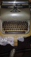 Optima retró írógép manuális