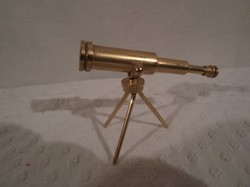 Teleszkóp - IGAZI ÜVEG NAGYÍTÓVAL - tömör - sárgaréz - miniatűr 6 x 5 x 3 cm 