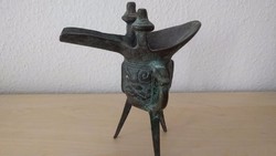 Forróbor ivására rituális kínai tripod bronzedény repro