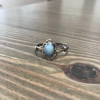 Opál köves ezüst gyűrű