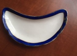 Kék-arany szegélyű kínáló vagy csontos tányér csehszlovák
