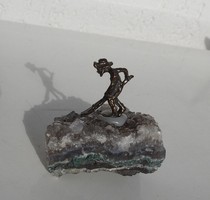 Amethyst nugget with bronze miner minifigure