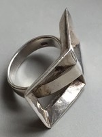 Gyönyörű ezüstgyűrű!! Modernista fazon!