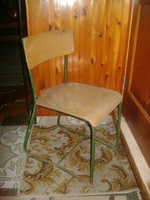 Retro tubular frame school chair - even for the terrace
