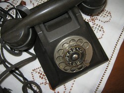 Ericsson bakelit telefon 30 as évekből