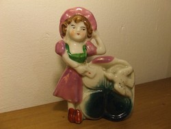 Régi, antik viktoriánus stílusú porcelán kislány figura mini vázával-sajnos javított