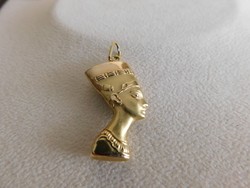   Arany 14k Nofertiti medál  3 gr 