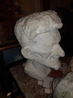 Gipsz szobor, 37 cm magas, súlyos, szép öreg harcos feje