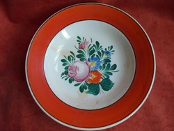 Rózsás hollóházi Szakmáry porcelán fali tányér