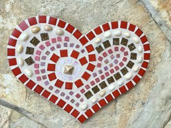 Ûveg mozaik piros szív alakú falidísz
