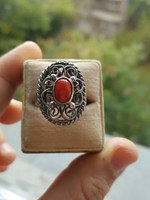 Antik Ezüst Gyűrű Természetes Vörös Korallal