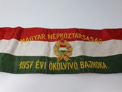 1957 Ökölvívó relikvia zászló-öv
