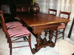 Álomszép antik faragott 6 személyes étkezőasztal gyönyörű állapotban Nem szuvas, nem kopott!