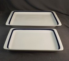 Régi porcelán kínáló tál, tányér ,szögletes 2 db