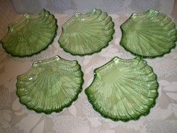 Kagyló formájú zöld üveg  tálak 5 db. egyben hibátlan. 15x14x3 cm. 
