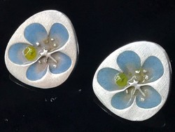 Silver Joid'Art earring with enamel flower decor, signed