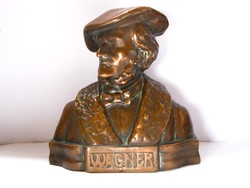 Régi Wagner szobor.