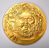 Az 1896-os athéni olimpiai aranyérem másolata.