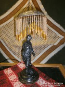 S46 Asztali lámpa szoborral és üvegfözéres ernyővel