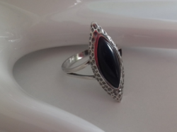 Gyönyörű fekete onix köves ezüst gyűrű