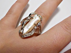 Bizsu gyűrű törtfehér tenyésztett  biwa gyönggyel 65-ös méret