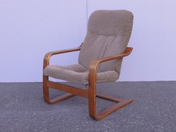 0C842 Hajlított karfás kényelmes fotel